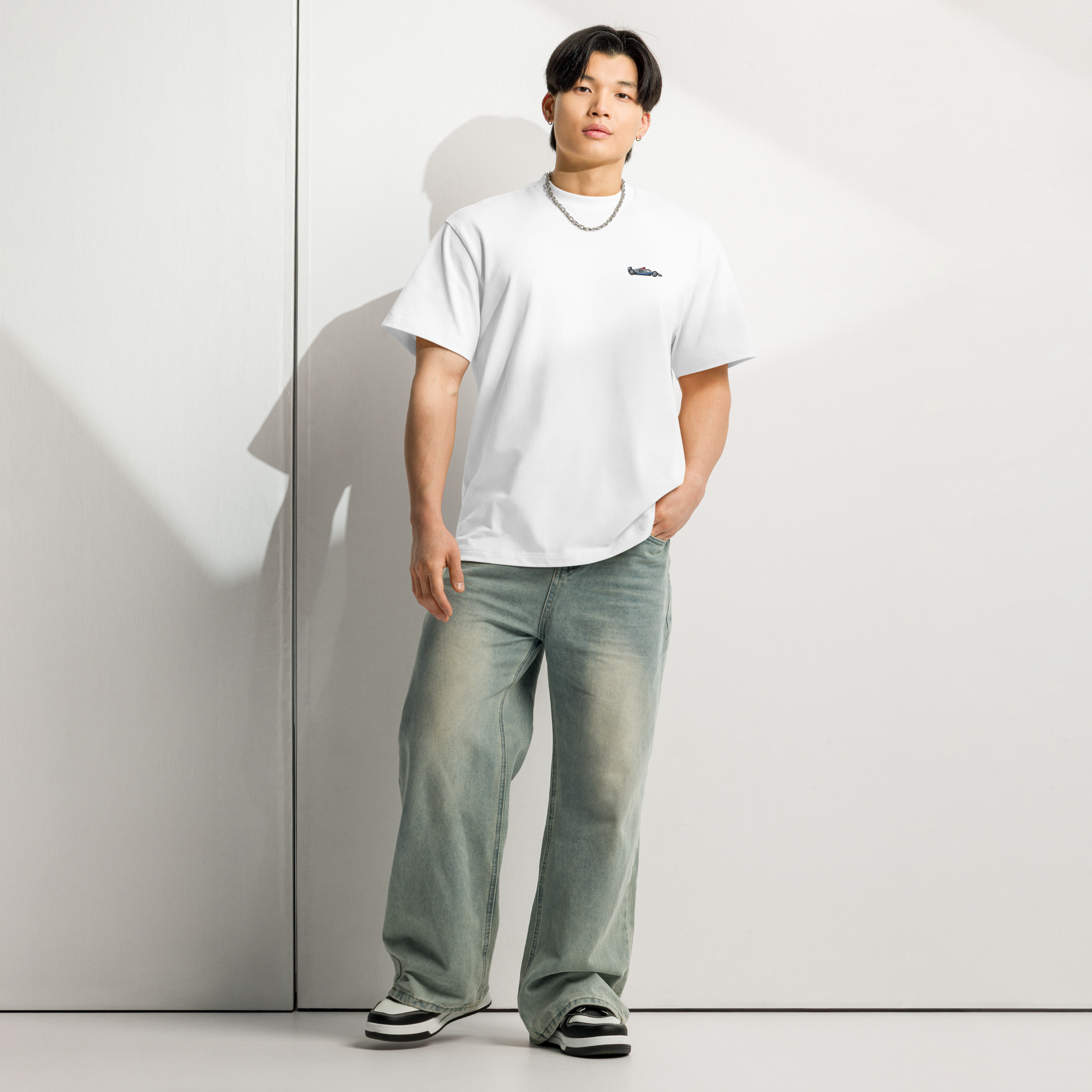 Russell Embroidered F1 Car T-Shirt - White